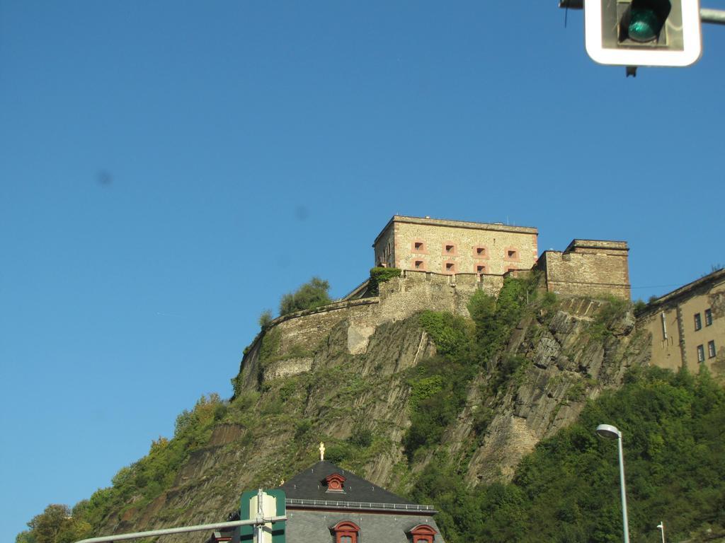Villa Haus Rheinsteig Bei Koblenz à Lahnstein Extérieur photo